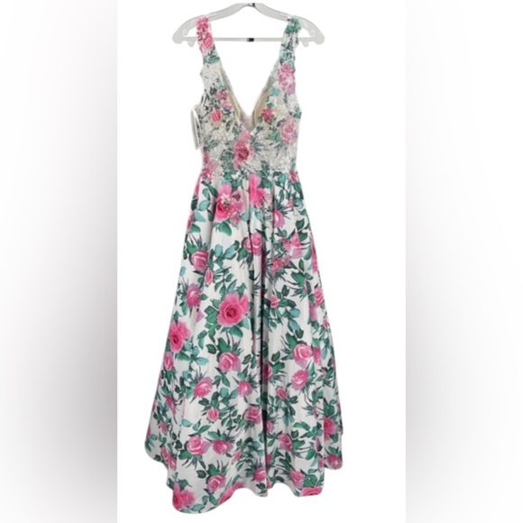 JVN by Jovani Floral Beaded Gown NWT - Picture 9 of 11